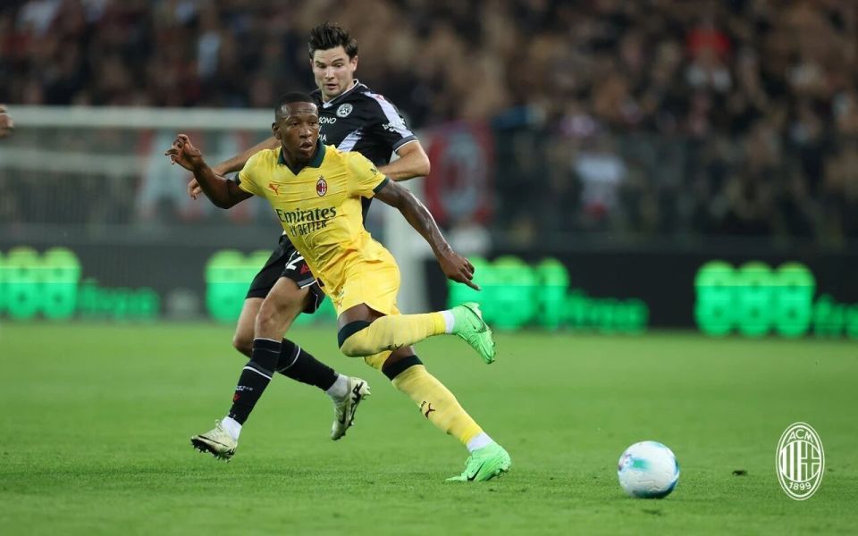 持我们的球, 奇那样非常 持我们的球, 奇那样非常